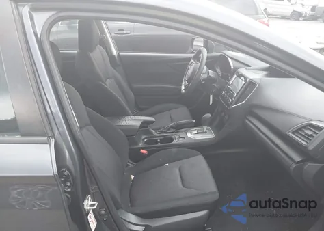 2017 Subaru Impreza 2.0I Premium из США, поврежденный, VIN 4S3GKAB62H3628328